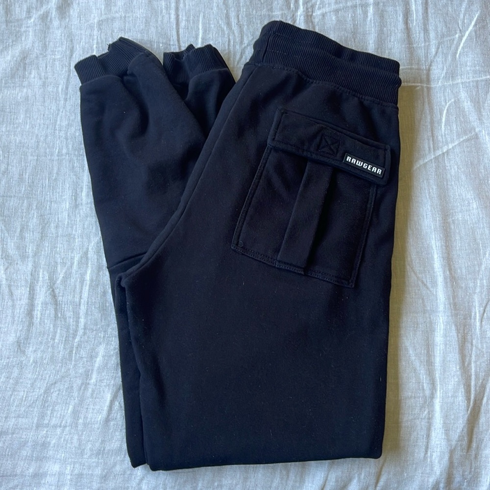 Men’s Large RAW GEAR black joggers